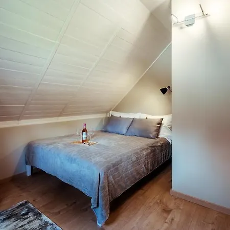 بيت للعطل Part - A - Privat Vizparttal *