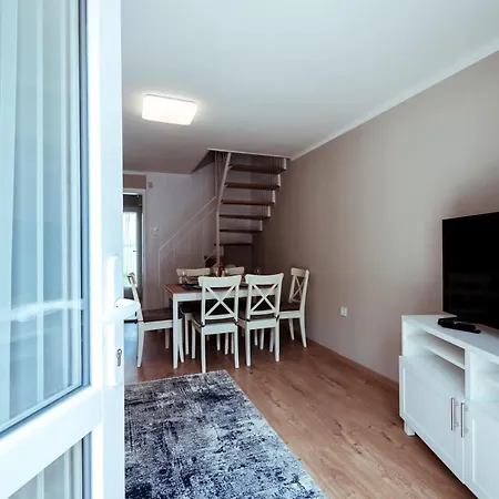 Part - A - Privat Vizparttal Siófok