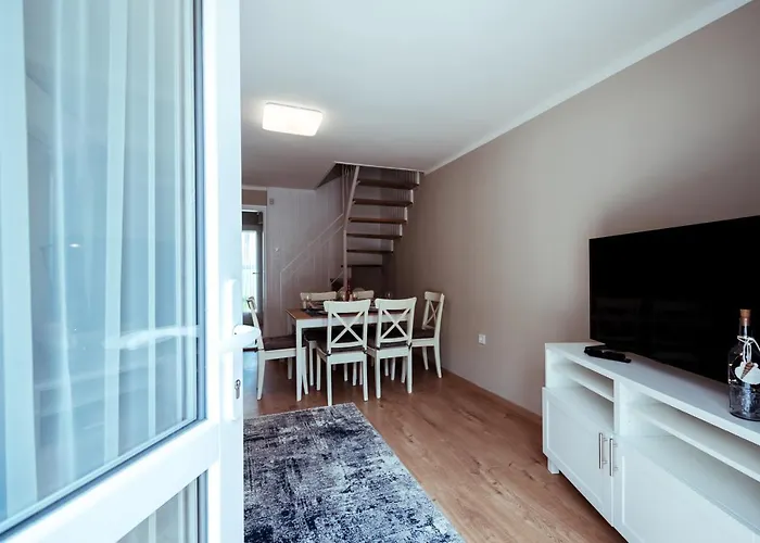 Part - A - Privat Vizparttal Siófok